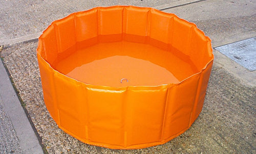 Depósito de agua - Decontamination - Vikoma International - de almacenaje temporal / con marco / portátil