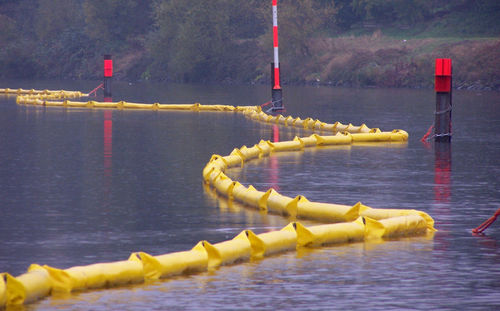 Barrera de contención - HYDROTECHNIK LÜBECK GMBH - hinchable / para río