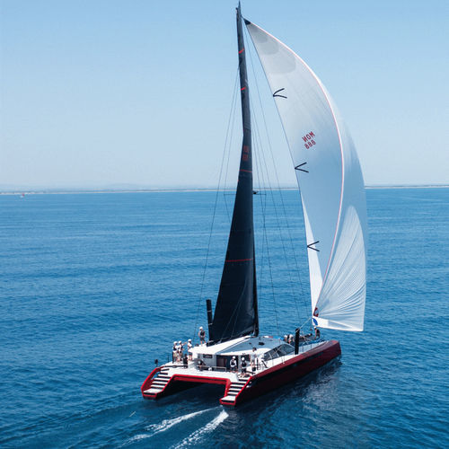 Yate de vela catamarán - 80 - Gunboat - de crucero / de regata / con 4 camarotes
