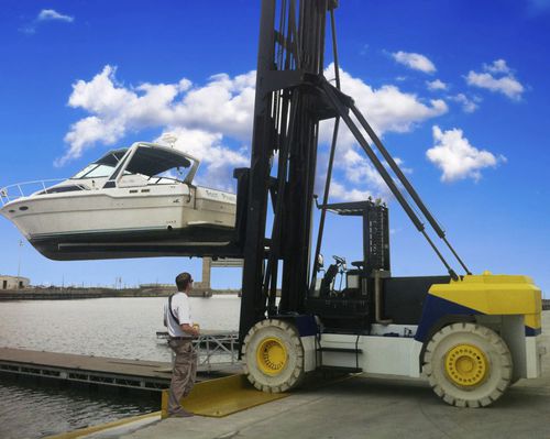 Carretilla elevadora para puerto - Italia Marine