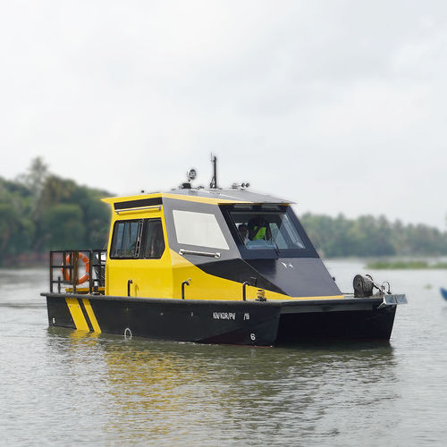 Barco profesional barco taxi - NIVRA - Navgathi Marine Design & Constructions - catamarán / fueraborda / diésel