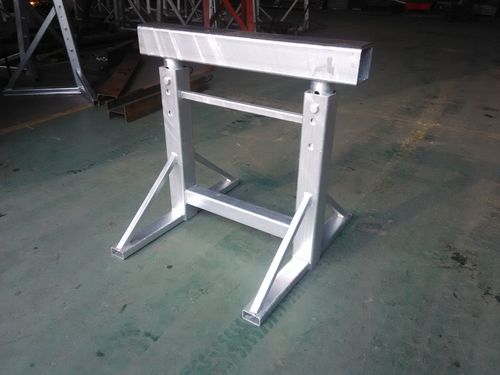 Pie de puesta en dique para barco de motor - Hull - Yachtgarage - para velero / ajustable / galvanizado