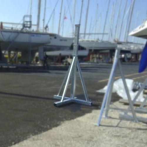 Pie de puesta en dique para velero - IFS series - Yachtgarage - ajustable / de acero galvanizado