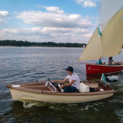 runabout fueraborda - Ateliers de La Gazelle des Sables