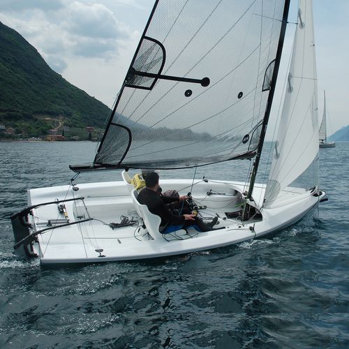 Velero de quilla deportivo - VENTURE CONNECT - RS Sailing France - con quilla retráctil / de doble timón / con bauprés