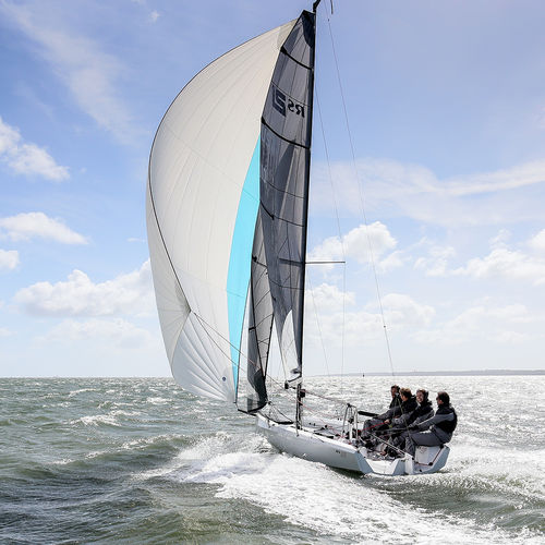 Velero de quilla deportivo - RS21 - RS Sailing France - de regata / con quilla retráctil / con bauprés