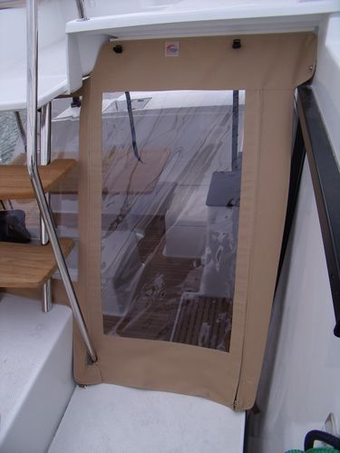 Cierre de cockpit para barco a motor - hel-44-fer-desc-cock - TTOP Nautic - para velero / para catamarán / para Fountaine Pajot