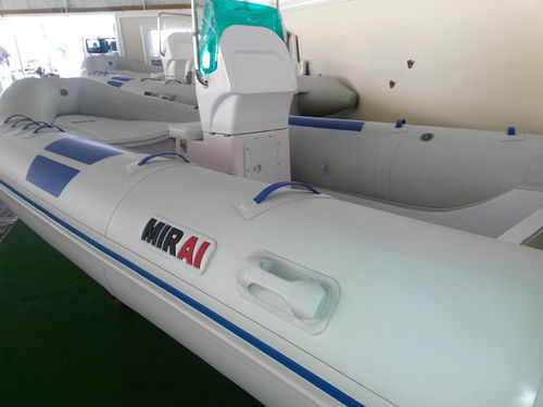 Embarcación neumática fueraborda - 5,00 mt - MIRAI - RIB / con consola central / 8 personas máx.