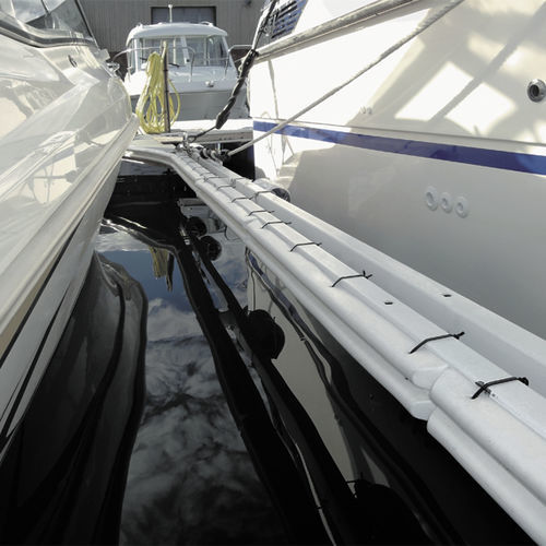 Defensa para puerto deportivo - MF44 - POLYFORM - de pantalán / blanca / Dropstitch