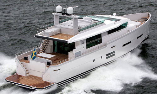 Yate a motor de crucero - 88  - Delta POwerboats - con hard-top / IPS / con 4 camarotes