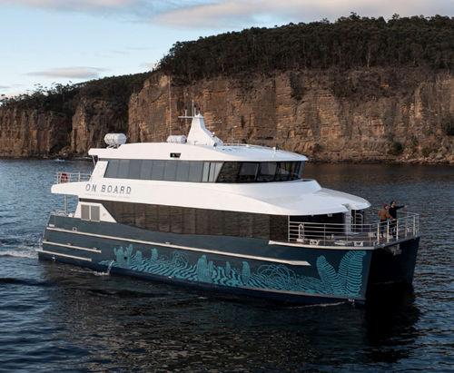 Barco profesional barco de pasajeros - Odalisque III - Incat Crowther - catamarán / intraborda / de aluminio