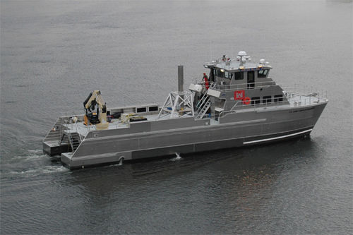 Buque multiusos de transporte de tripulación - Limitless - Incat Crowther - catamarán / de aluminio / costero