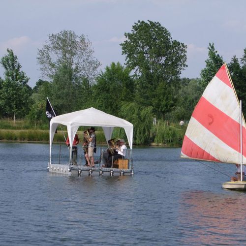 Plataforma flotante - OTTO - para centro de ocio / para eventos