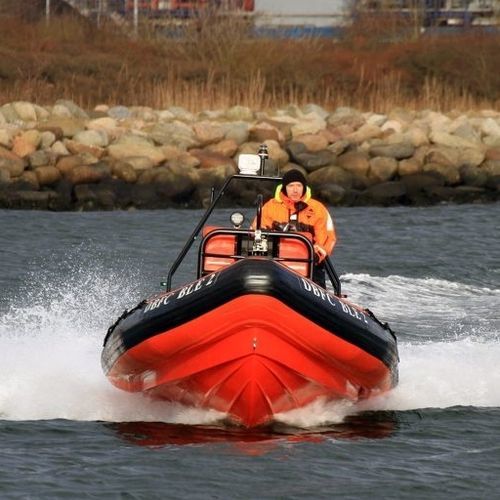 Embarcación neumática fueraborda - 6.9M MULTI PURPOSE - Tornado Boats - bimotor / semirrígida / con consola central