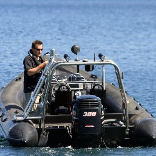 Embarcación neumática fueraborda - 7.5M MULTI PURPOSE - Tornado Boats - bimotor / semirrígida / con consola central