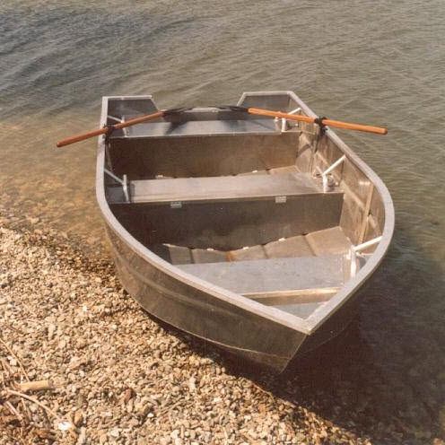 Bote fueraborda - Aktual 36 - MANDL - Living on Water, Ltd. - de pesca deportiva / de aluminio / 4 personas máx.