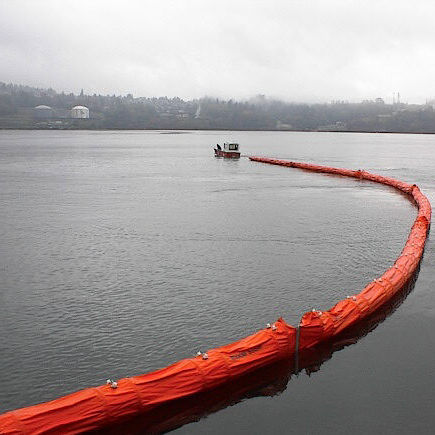 Barrera de contención - ZOOOM ™ - Versatech Products - flotante / para aguas tranquilas / autoinflable