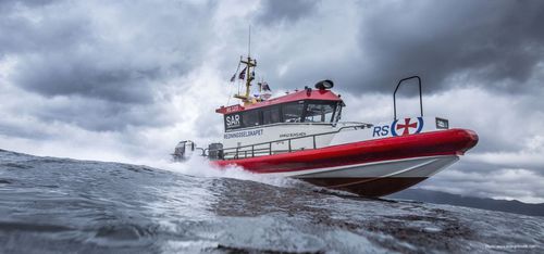 Barco profesional barco de vigilancia - HB 1211 SAR - HUKKELBERG BOATS - barco de búsqueda y rescate / barco ambulancia / hidrojet intraborda