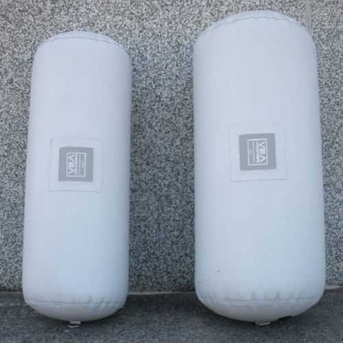 Defensa para barco - Vira Soluzioni - cilíndrica / hinchable