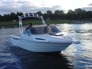 Day-cruiser hidrojet - 570 STRIKER  - Marco Boats - de pesca deportiva