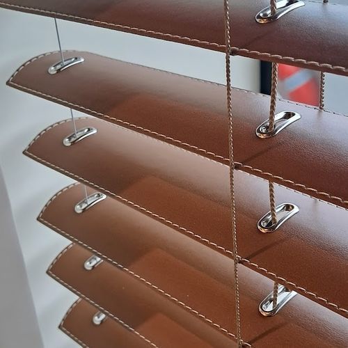 Cortina veneciana - SOFTLINE - LANAUTICA - de cuero artificial / para yate