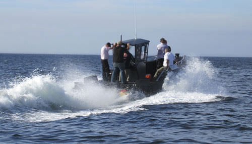 Barco profesional hidrojet intraborda - Rhino 900 - Rhino Marine Products (Pty) Ltd