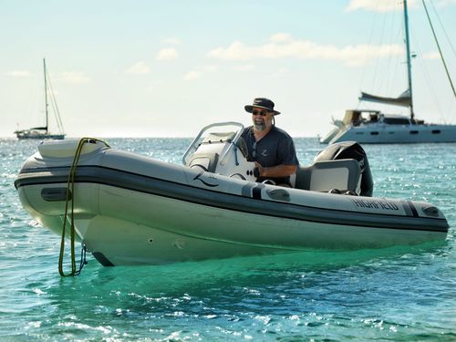 Embarcación neumática fueraborda - CL 420 - HIGHFIELD BOATS - semirrígida / open / con consola lateral