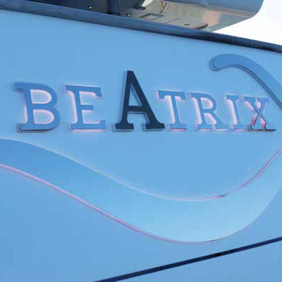 Letra para yate - Metalstyle Srl - de acero inoxidable / de fibra acrílica / LED