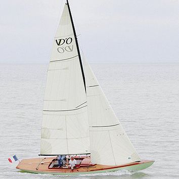 Velero clásico - Vert d'O. - CHANTIER DES ILEAUX - daysailer / de madera / propulsión eléctrica