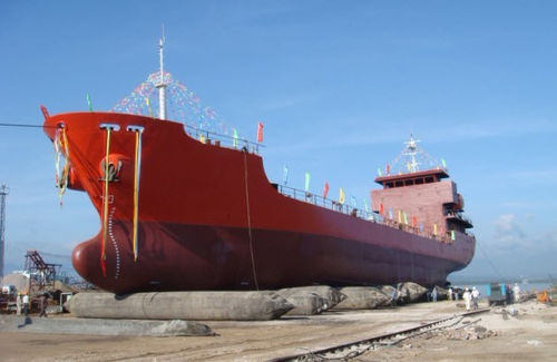 Cojín hinchable para puertos y terminales - Shandong Nanhai Airbag Engineering Co.,Ltd - para buque / de varada / de elevación