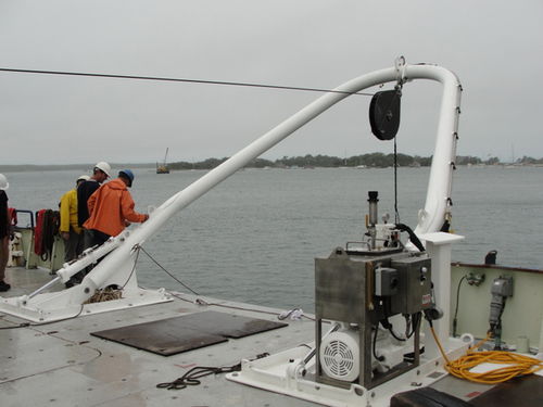 Estructura de elevación para buques para buque - PORTABLE   - Allied Marine Crane