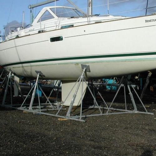 Pie de puesta en dique para velero - SUPER A - Tennamast - fijo / de acero galvanizado