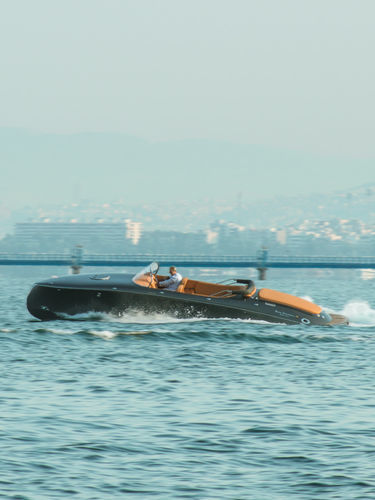Runabout intraborda - Venus Speedster X - Seven Seas Yachts - eléctrico / diésel / gasolina