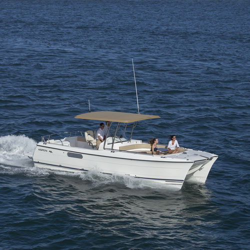Barco open catamarán - L90 LX - Aspen Power Catamarans - intraborda / con motor diésel / bimotor