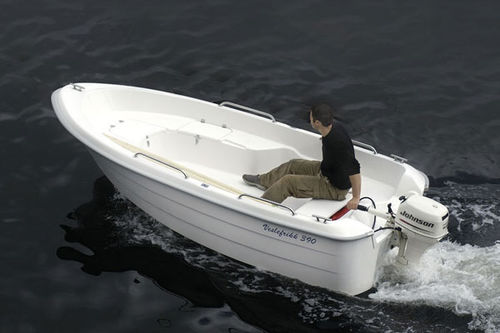 Bote fueraborda - 380 - Mazury Sp. z o.o.  - open / para la pesca / de recreo
