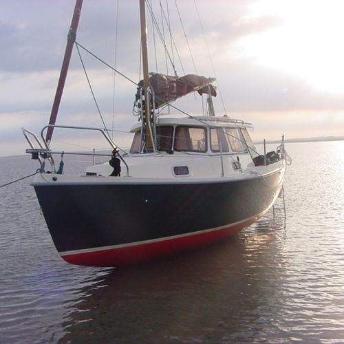 Velero de crucero - 660 - HABER YACHTS Sp. z o.o.  - con 4 literas / con cockpit cerrado / con bauprés