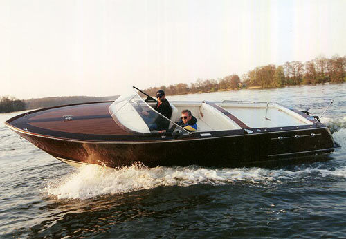 Runabout intraborda - GC 740 - HABER YACHTS Sp. z o.o.  - diésel / con doble consola / open