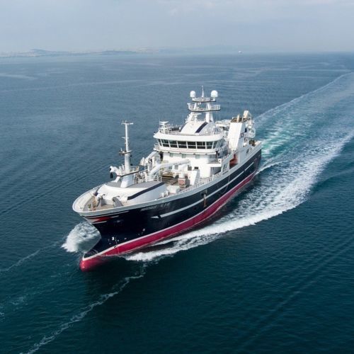 Buque especial arrastrero - HARDHAUS - Cemre Shipyard - atunero cerquero / DNV-GL / híbrido