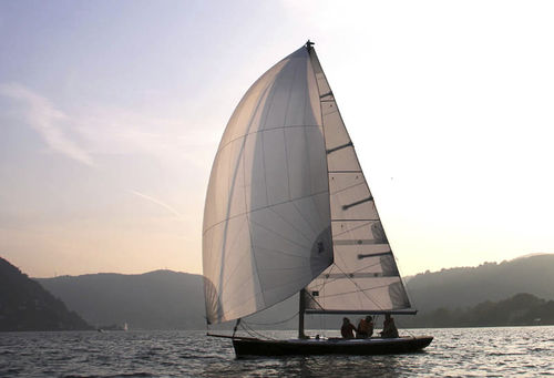 Velero daysailer - DAFNE 24' - B.C.A. Demco Kit - con 2 literas