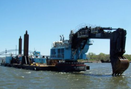 Draga - J.P. Boisseau - Donjon Marine - de acero