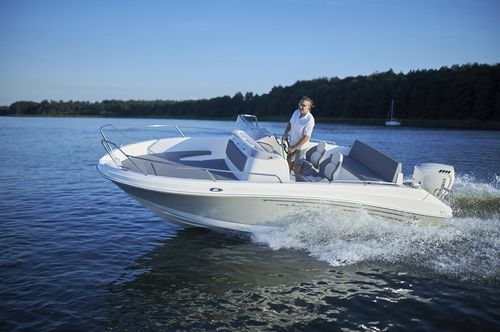 Barco open fueraborda - QX625 - Marine Times Newspaper - con consola central / de recreo / para la pesca