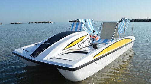 Hidropedal para 6 personas - CAPRI BEACH - AQUABLUE - de poliéster / azul / amarillo