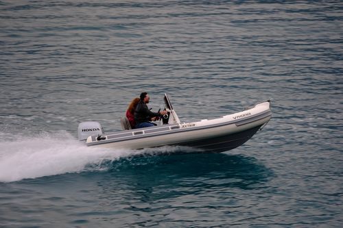 Embarcación neumática fueraborda - JEETRIB JR-F-495-SC - Polat Marine Boat Production Company - semirrígida / open / con consola lateral