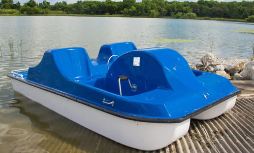 Hidropedal para 4 personas - PCIV - Kay Park Recreation - de fibra de vidrio / azul / rojo