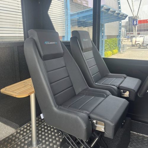 Asiento piloto - WVE-EVO I - M.A. Marine Solutions Sp. z o. o. - para operador / para embarcación neumática / para barco de pesca deportiva