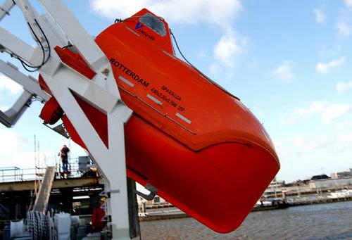 Bote salvavidas de caída libre - Vanguard Composite Engineering PTE LTD. - para buque
