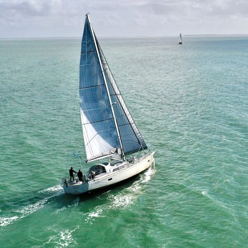 Velero de crucero - 47 - Boréal - con 3 camarotes / con 6 literas / con bauprés