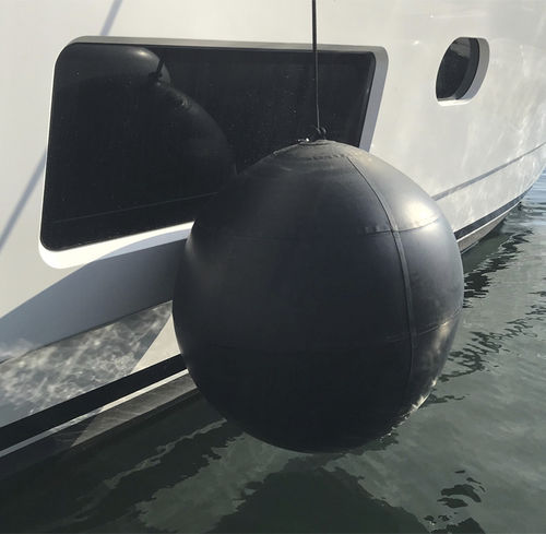 Defensa para yate - Superyacht - DEFENDA - esférica / negra / hinchable