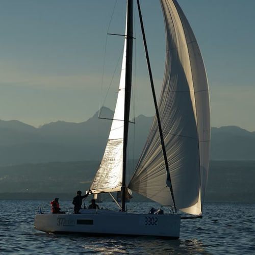 Velero daysailer - ESSE 330 - Esse Boats - con 1 camarote / con quilla retráctil / con bauprés