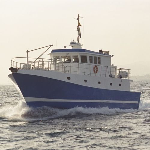 Barco profesional arrastrero - 2000 SL - ARESA SHIPYARD - intraborda / GRP